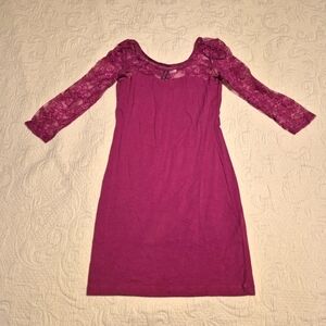 Divided women's size 4 purple dress with soft lace 3/4 sleeves NWT with defect